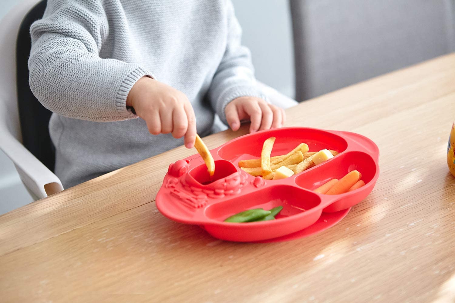 Marcus N Marcus  Yummy Dips Suction Divided Plate Marcus Marcus & Marcus Yallatoys