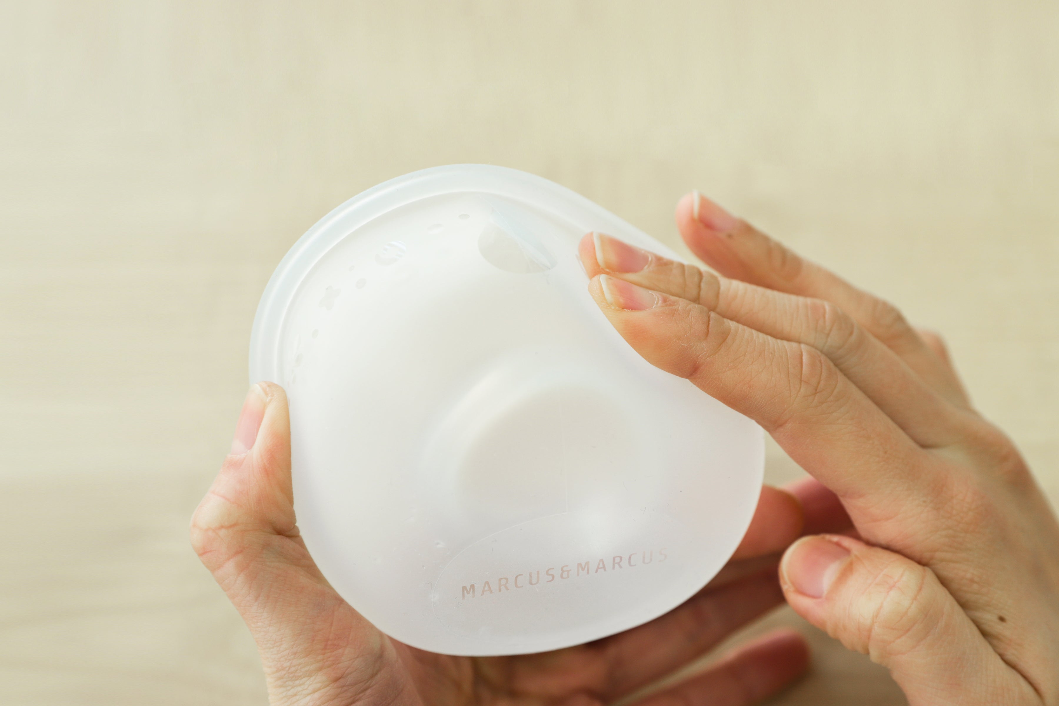 Marcus N Marcus  Silicone Breastmilk Collector Marcus & Marcus Yallatoys