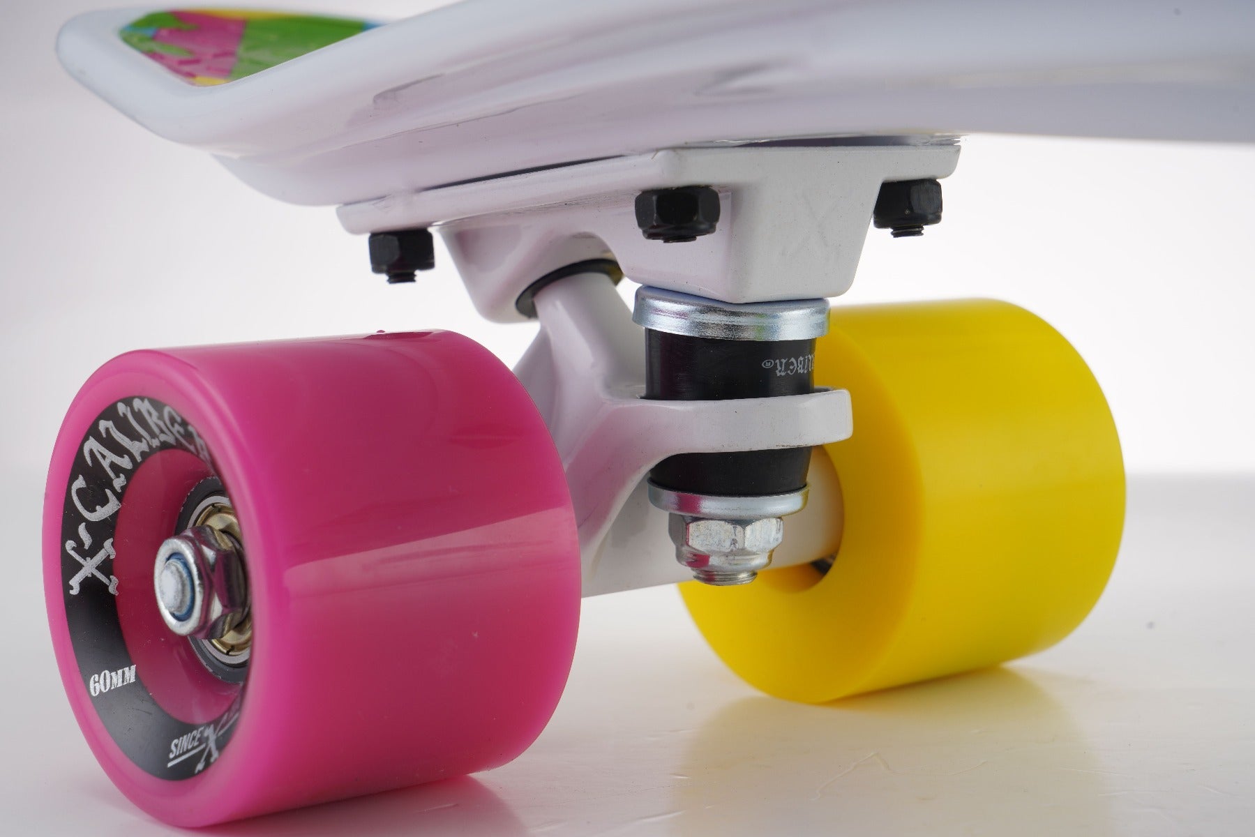 Buy Maui Printed PU Kicktail Locked In Skateboard | Yallatoys.com