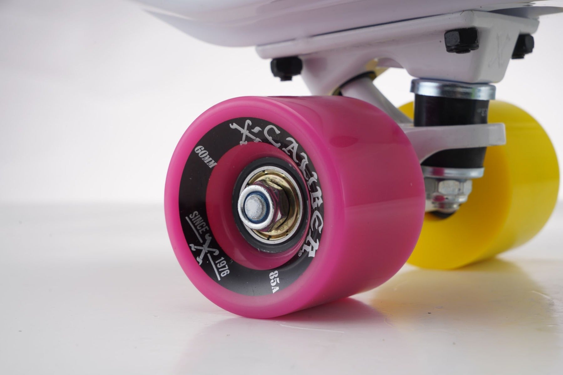 Buy Maui Printed PU Kicktail Locked In Skateboard | Yallatoys.com