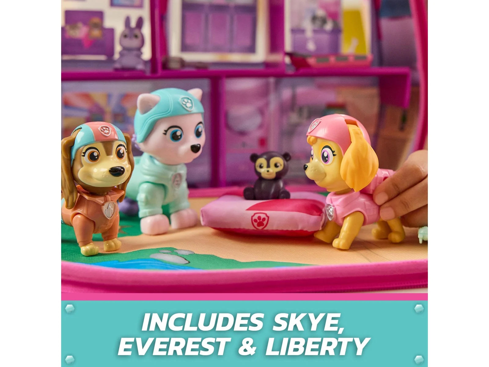 Buy Paw Patrol Skyes World Deluxe Figures | Yallatoys.com