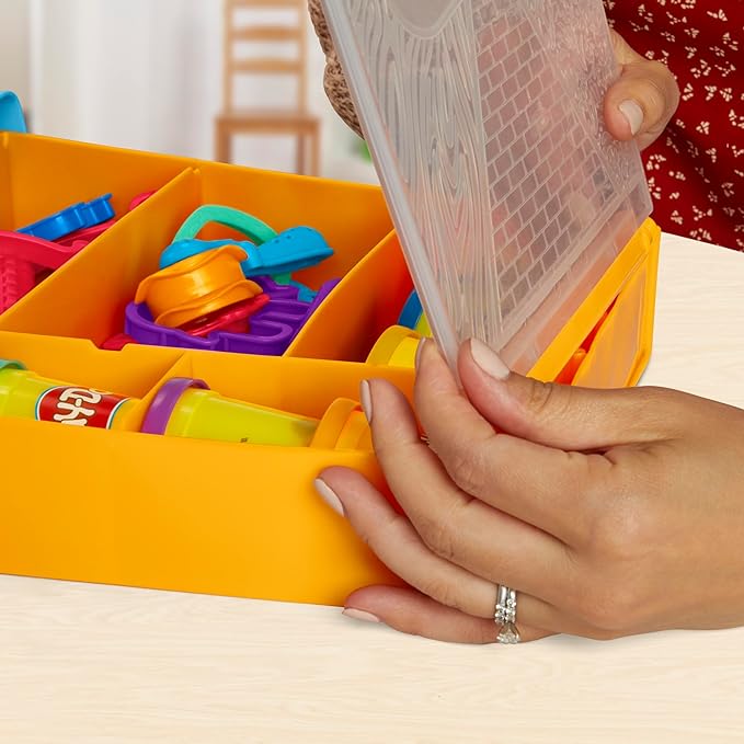 Buy Play Doh Imagine Animals Storage Set | Yallatoys.com