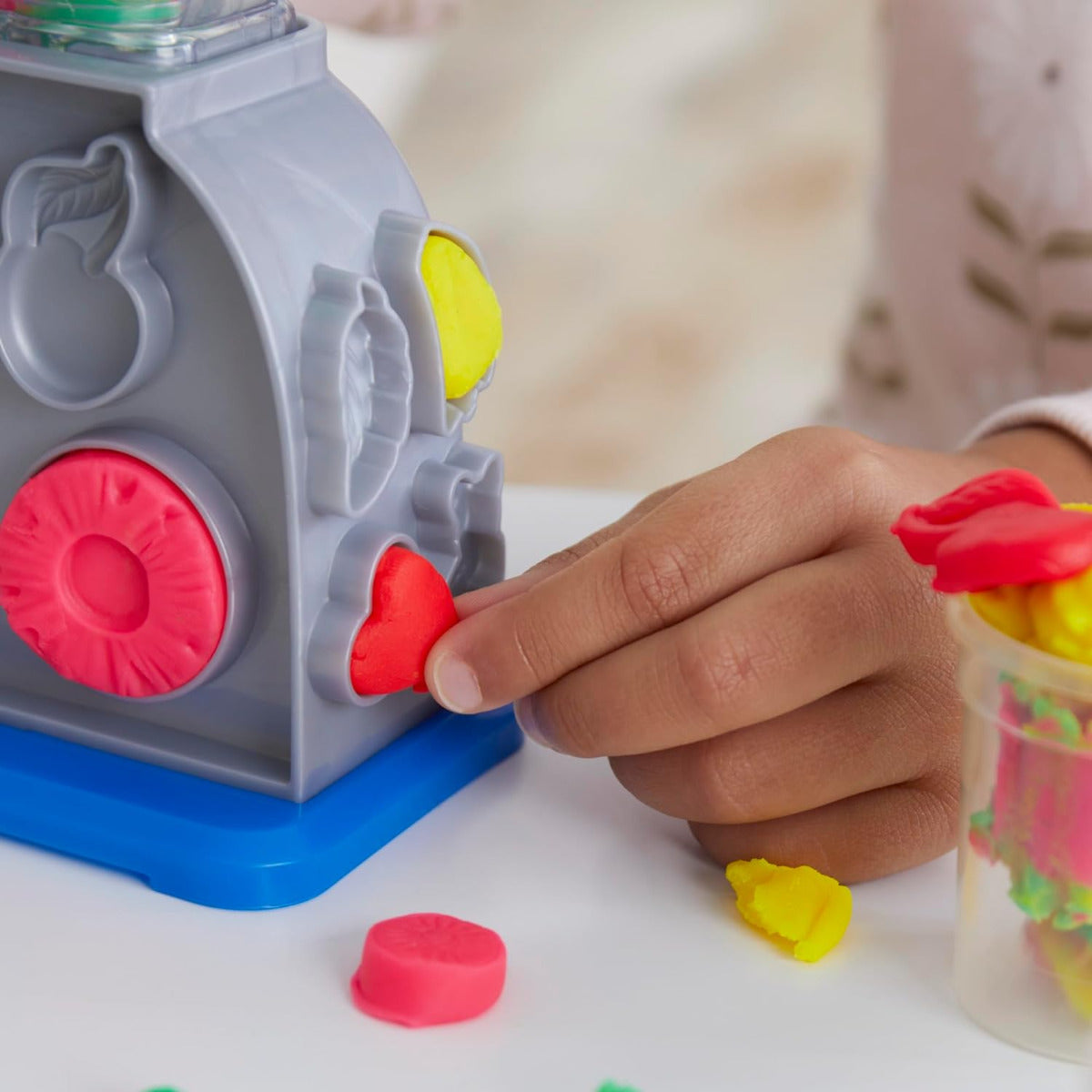 Buy Play Doh Swirling Smoothies Toy Blender Playset | Yallatoys.com