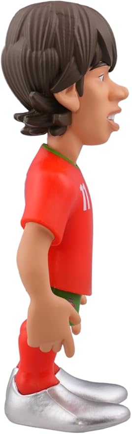 portugal joao felix side view