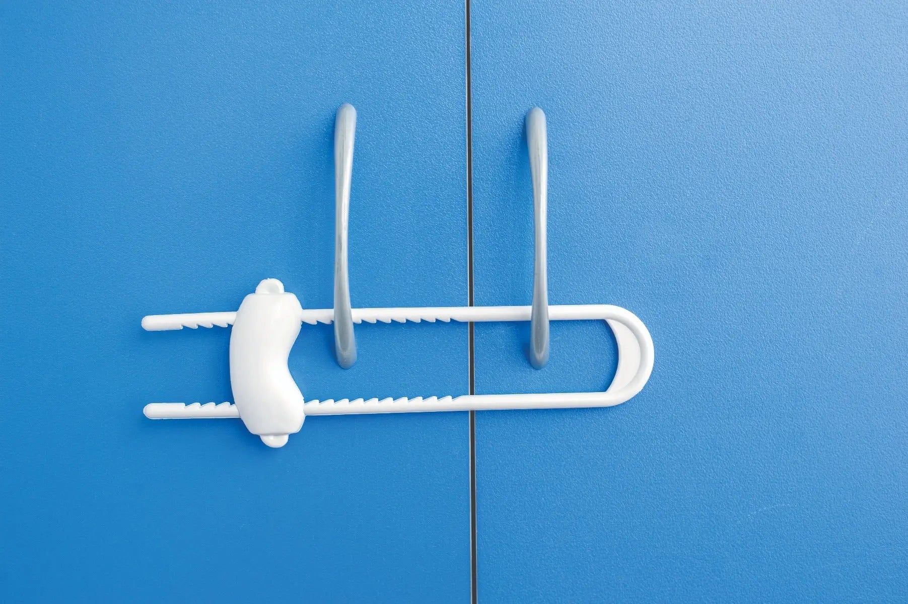 Mycey Sliding Cabinet Lock Yallamomz
