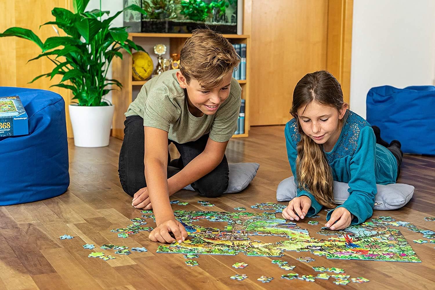 Buy Ravensburger Spiderman Puzzle 100 Pcs | Yallatoys.com