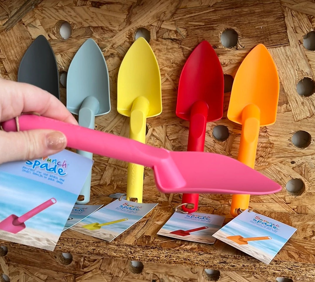 Buy Scrunch Spade Flamingo Pink | Yallatoys.com