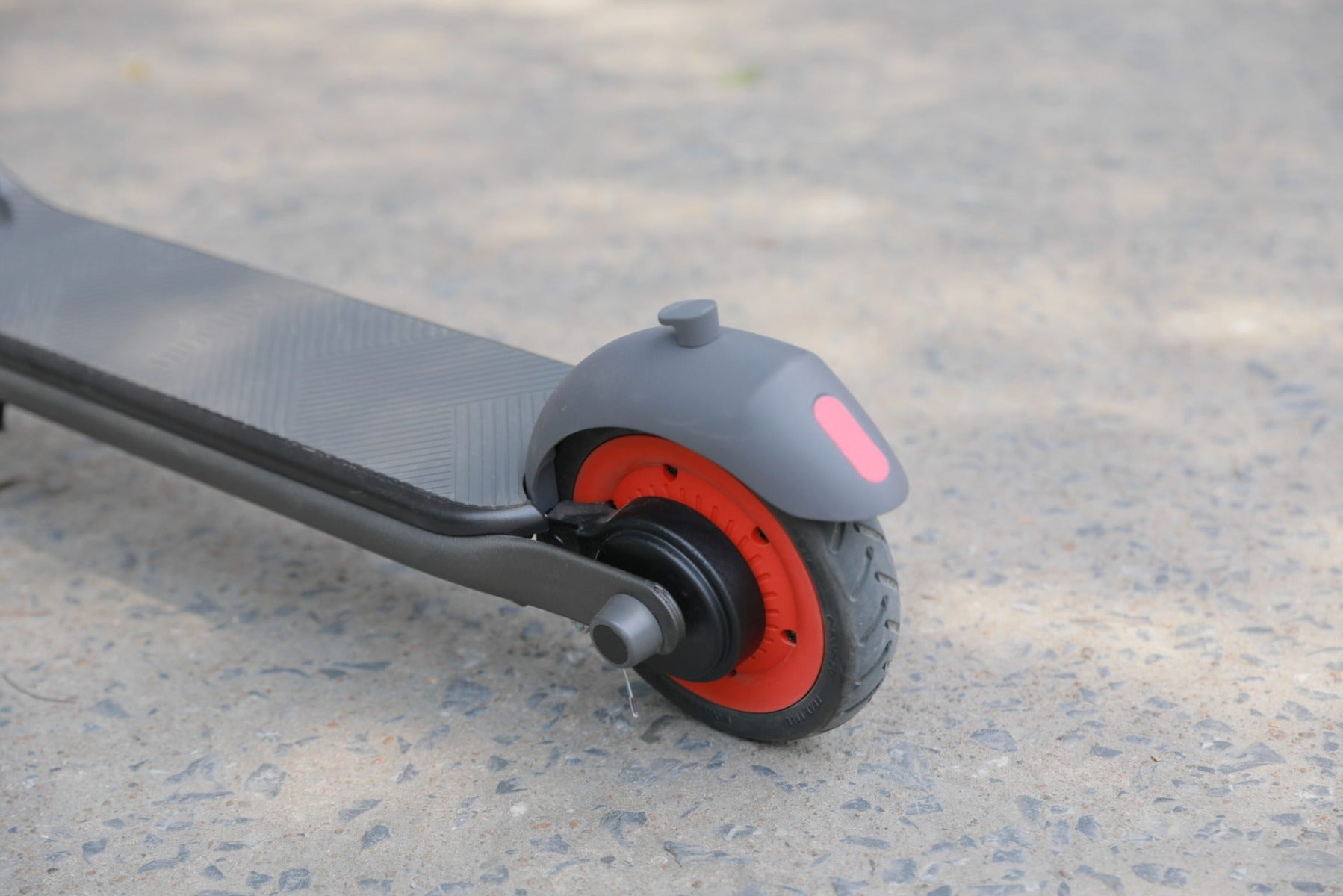 Buy Ninebot Electric E kickscooter Zing C20 | Yallatoys.com