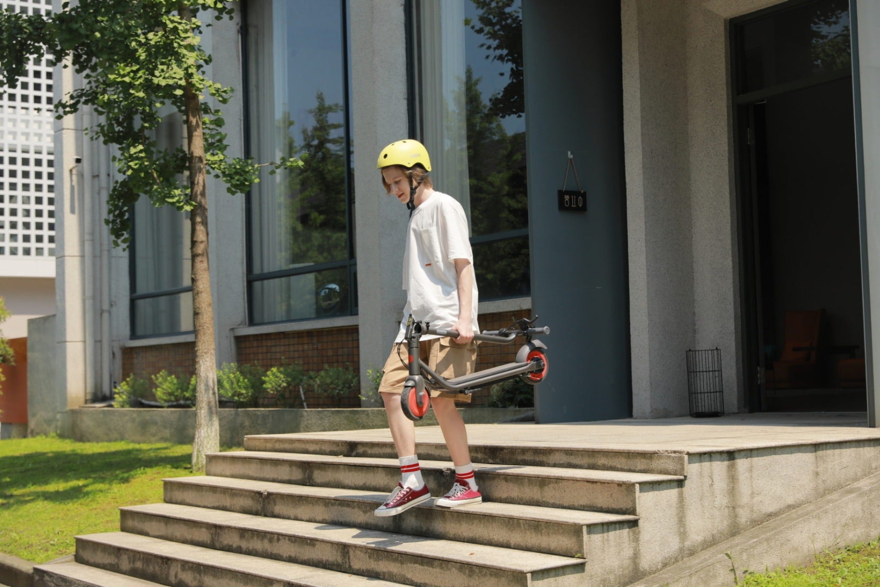 Buy Ninebot Electric E kickscooter Zing C20 | Yallatoys.com