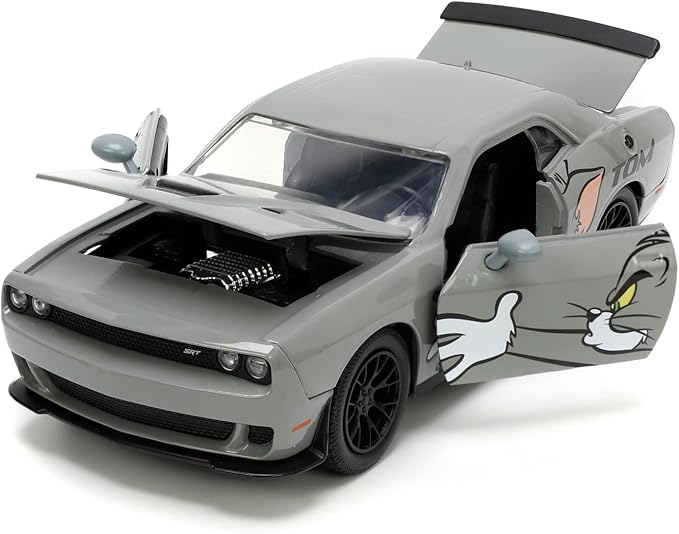 scale Hellcat with opening doors