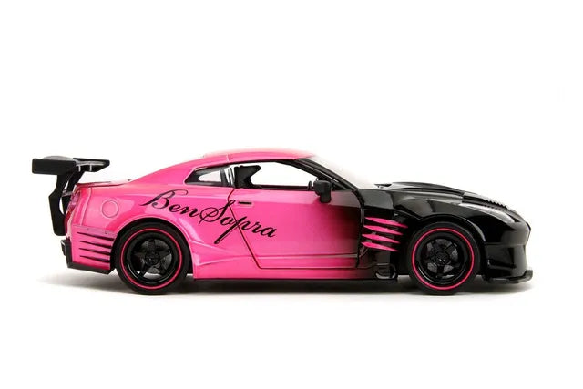 scale R35 model