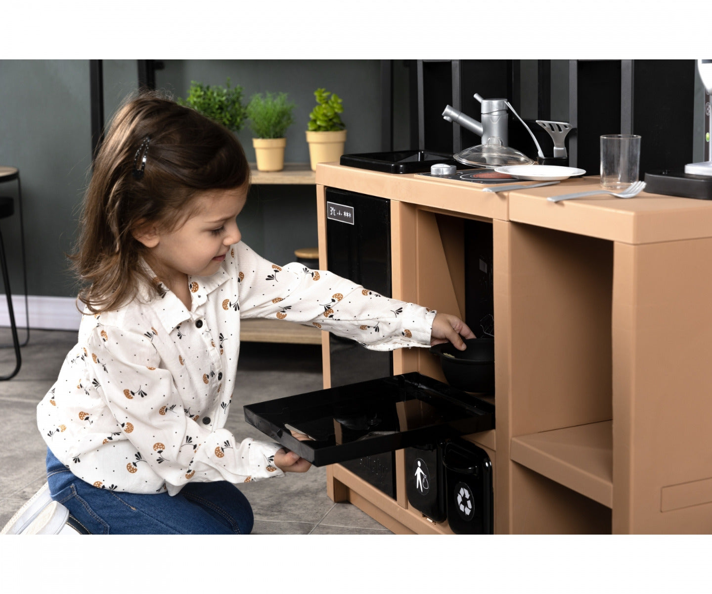 Buy Smoby Loft kitchen | Yallatoys.com