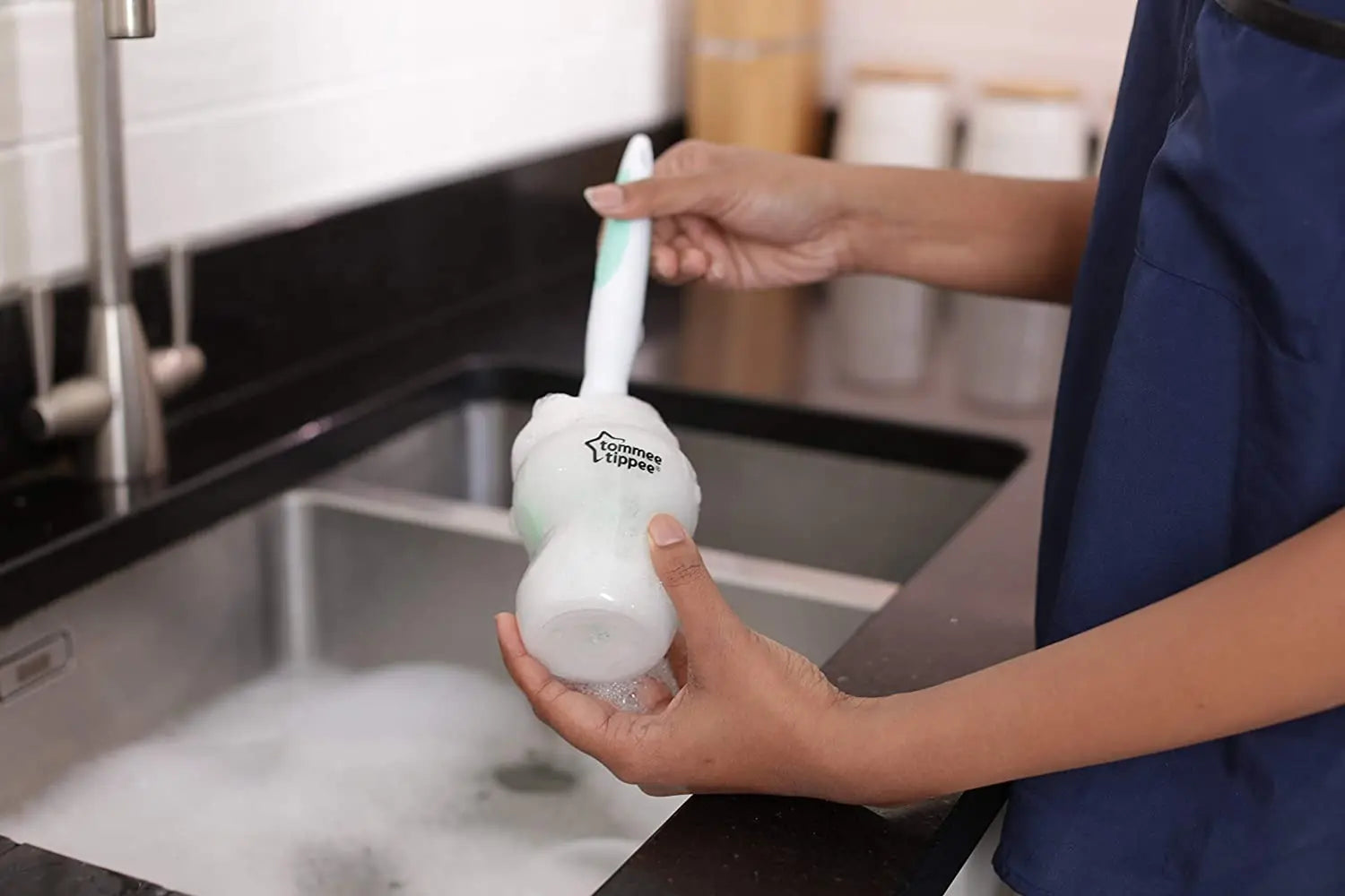 Tommee Tippee Closer To Nature Bottle Brush And Teat Brush Tommee Tippee Yallatoys