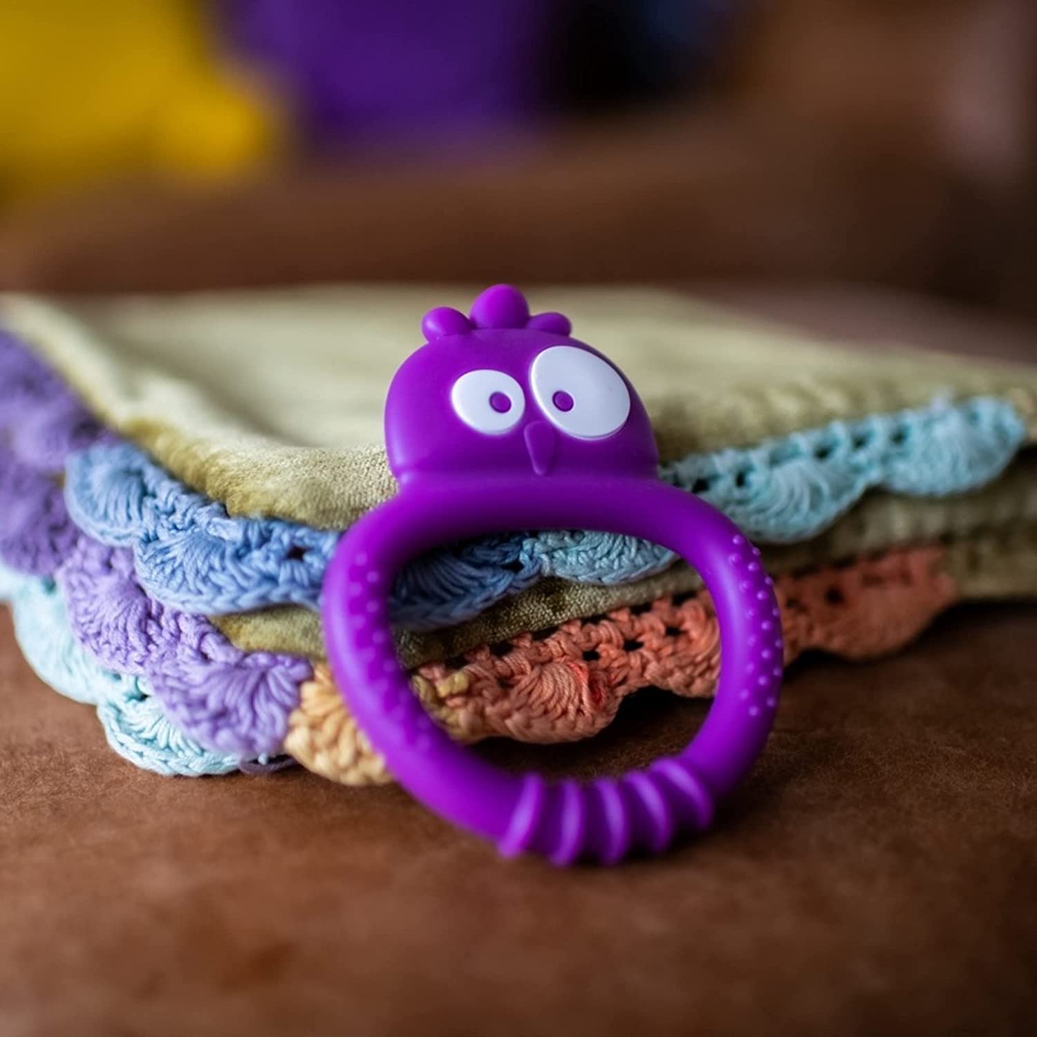 Tommee Tippee Kalani Mini Teether  Sensory Teething Toy 3 Months+ Tommee Tippee Yallatoys