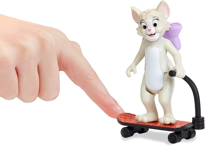 Buy Tom And Jerry Skate Board Figure | Yallatoys.com