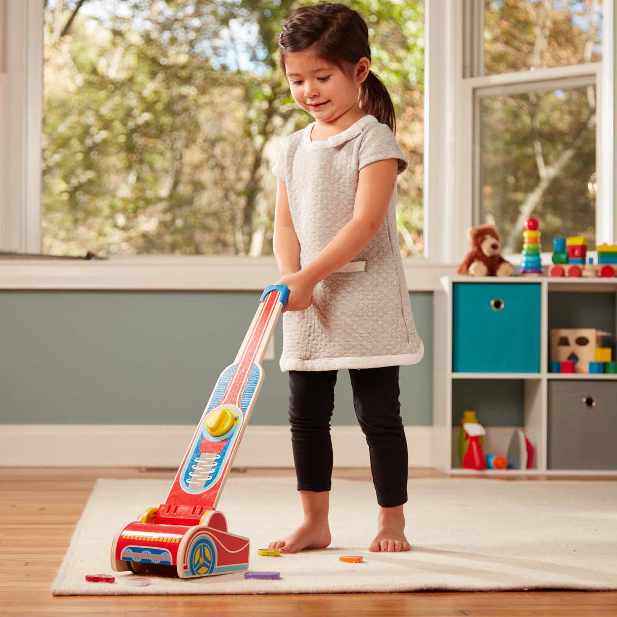 toy vacuum cleaner