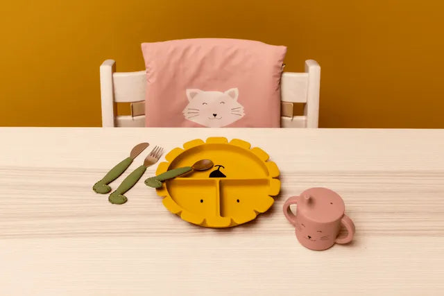 Buy Trixie Stainless Steel Cutlery Set With Silicone Handle Mr Dino | Yallatoys.com