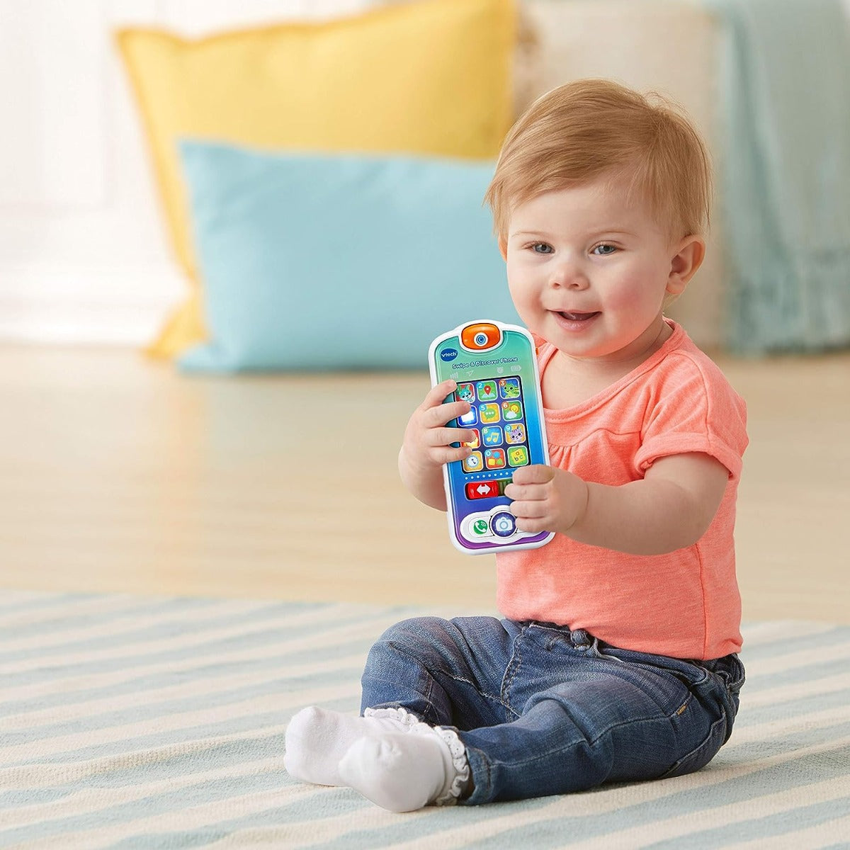 Buy VTech Touch & Chat Light Up Phone | Yallatoys.com