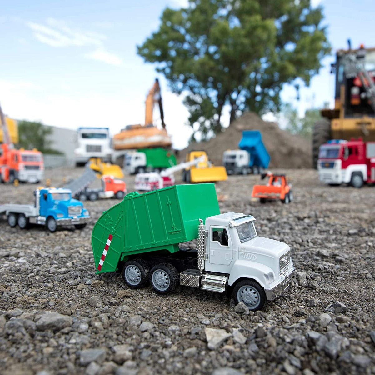 Buy Driven Micro Recycling Truck | Yallatoys.com